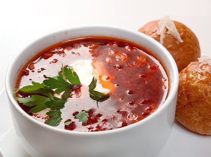 «Самый полезный суп»: что стоит за модой на костный бульон